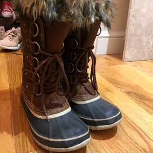 Winter boots